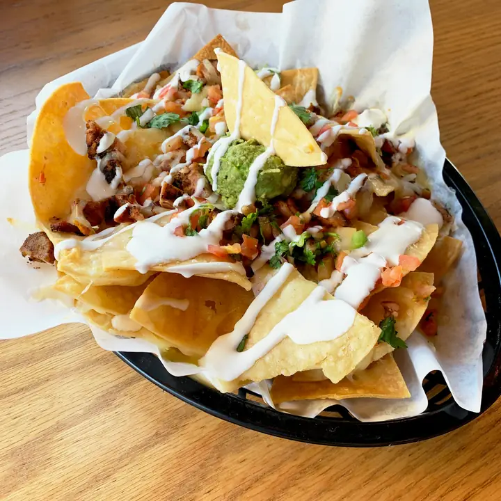 Loaded tot nachos